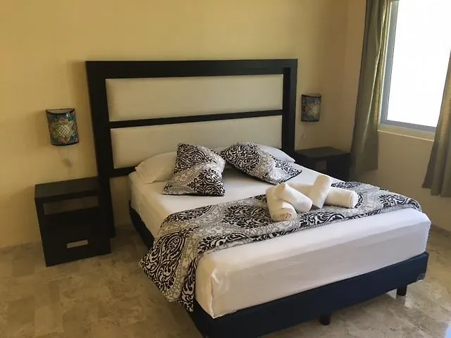 Casa Alegria Acomodação com café da manhã Puerto Morelos 0*,  México
